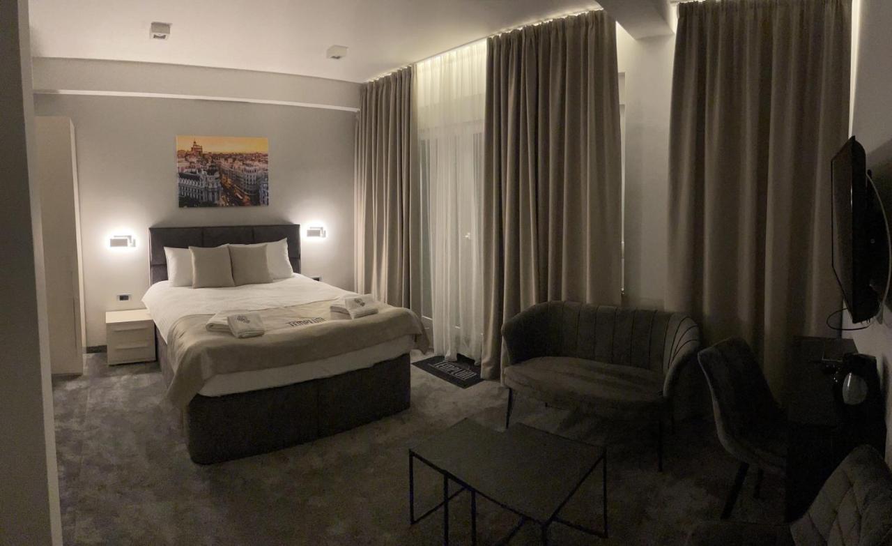 Templum Apartments - Slavija Square Beograd Bagian luar foto