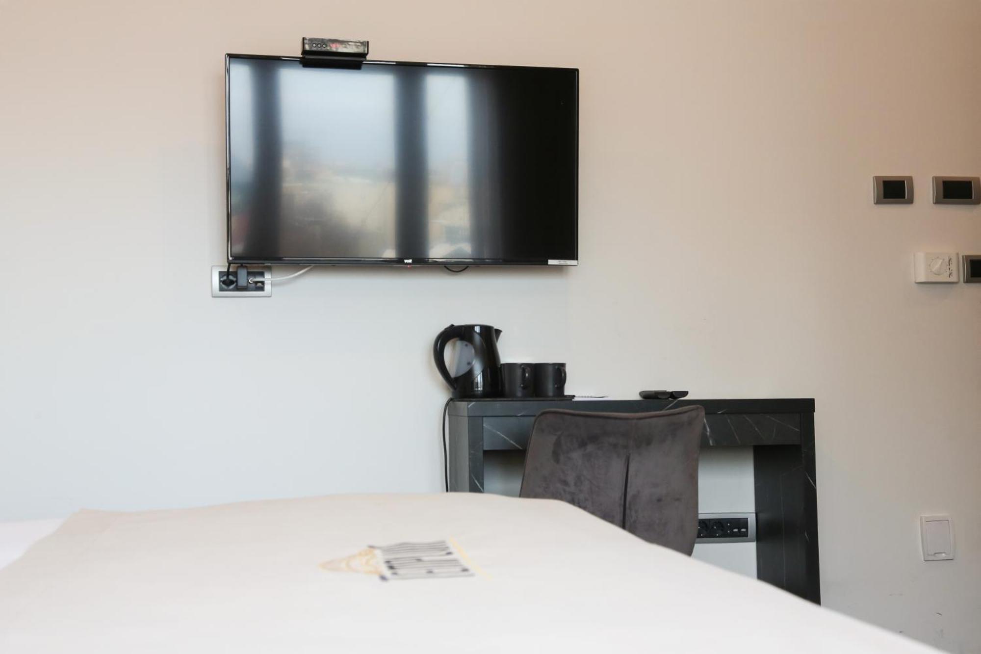 Templum Apartments - Slavija Square Beograd Bagian luar foto