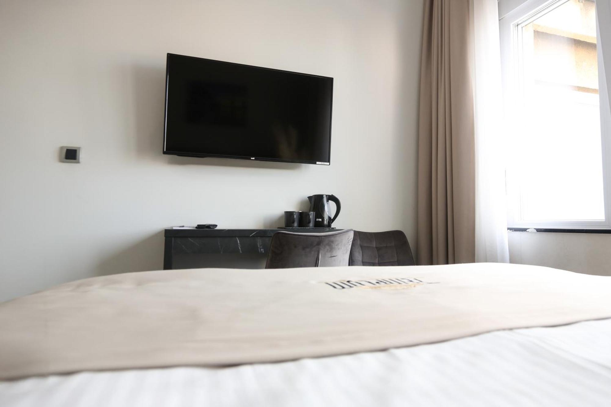 Templum Apartments - Slavija Square Beograd Bagian luar foto