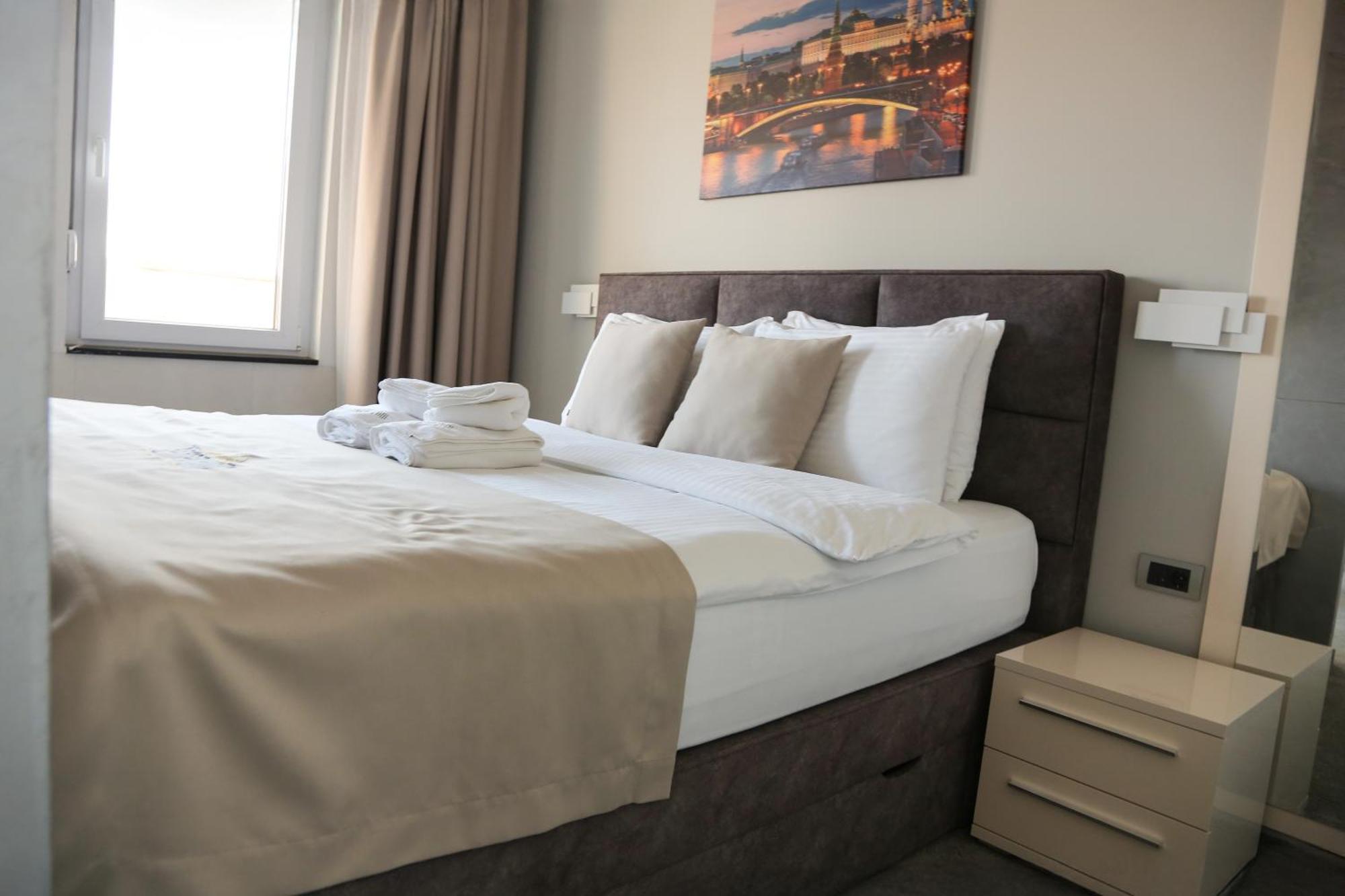 Templum Apartments - Slavija Square Beograd Bagian luar foto