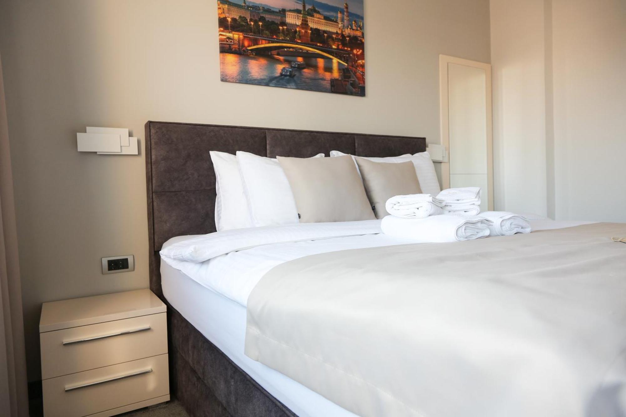 Templum Apartments - Slavija Square Beograd Bagian luar foto