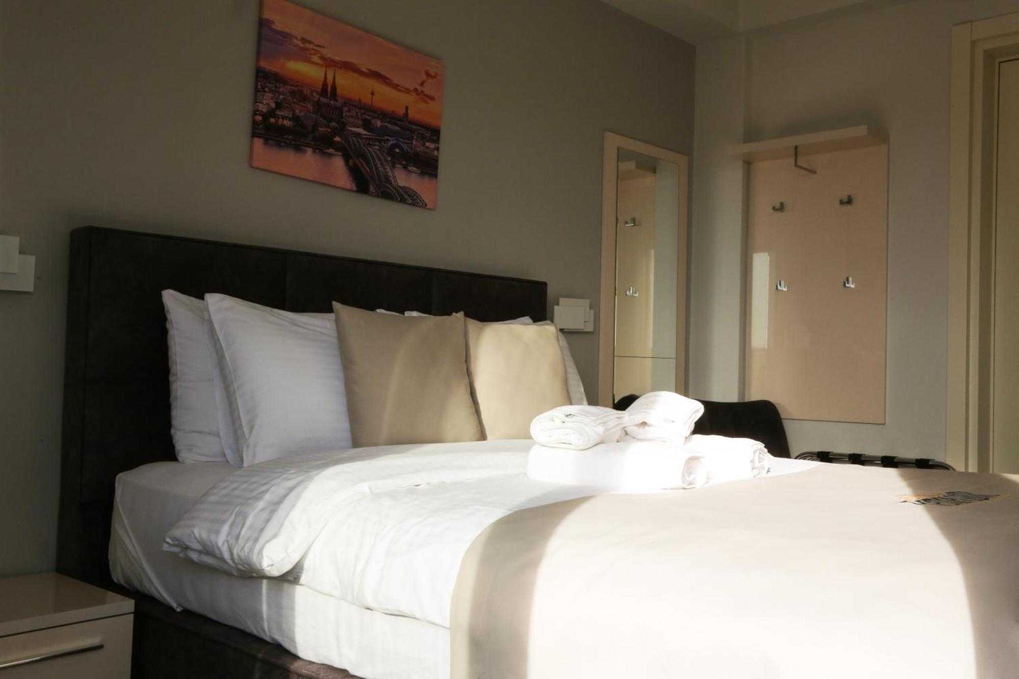 Templum Apartments - Slavija Square Beograd Bagian luar foto