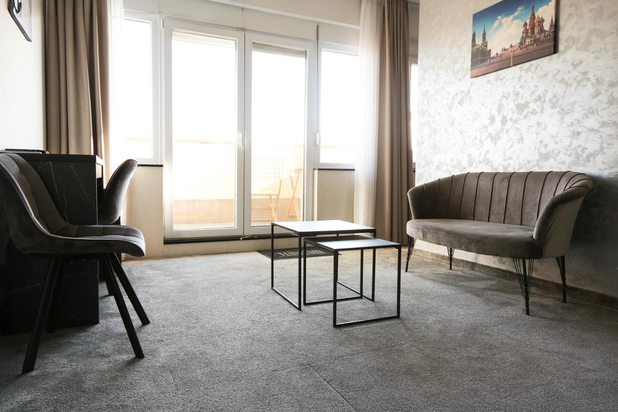 Templum Apartments - Slavija Square Beograd Bagian luar foto